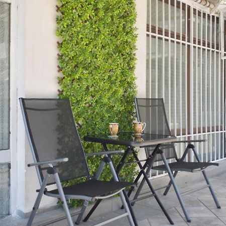 Cozy Studio Near The Park With Huge Verandah. 벨리코 터르노보 외부 사진