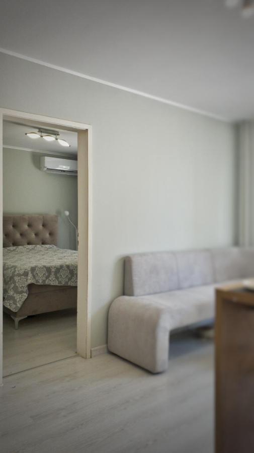 Cozy Studio Near The Park With Huge Verandah. 벨리코 터르노보 외부 사진
