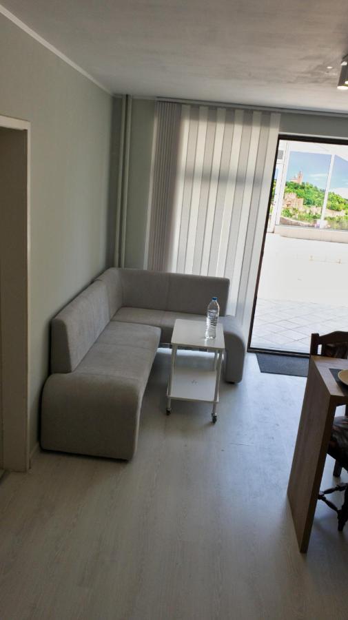 Cozy Studio Near The Park With Huge Verandah. 벨리코 터르노보 외부 사진